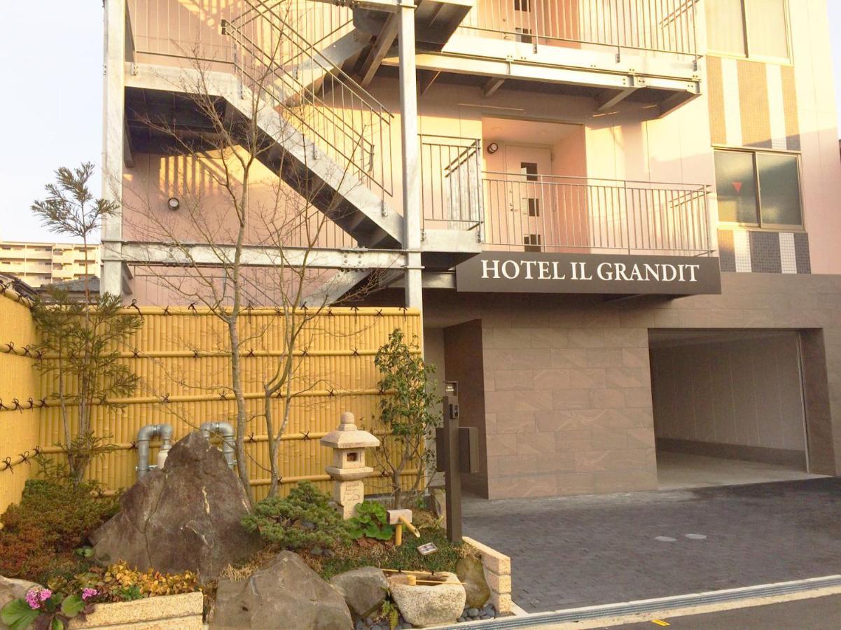 Hotel Il Grandit Szakai Kültér fotó